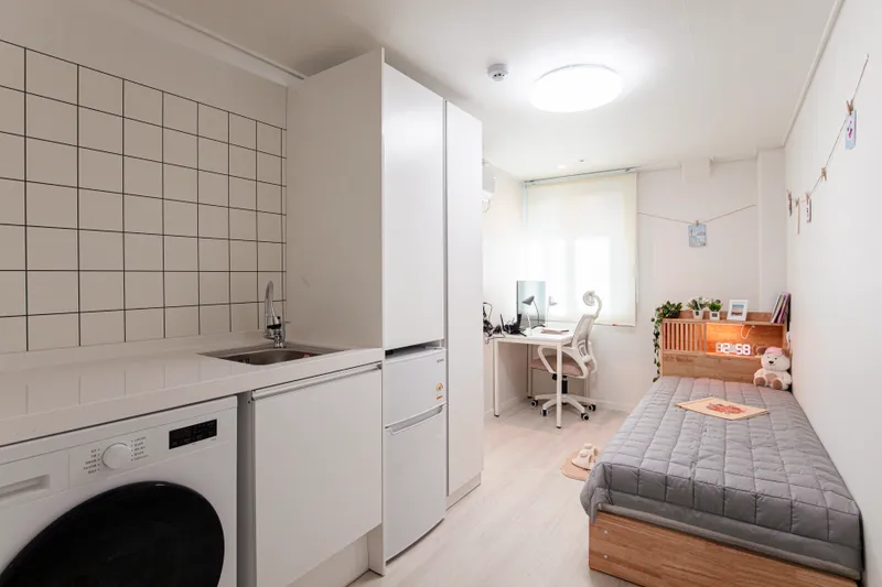 [Gwanak, Seoul] Full-option one-room tel BT6, recently remodeled near Shillim Station and Sindaebang Station 7