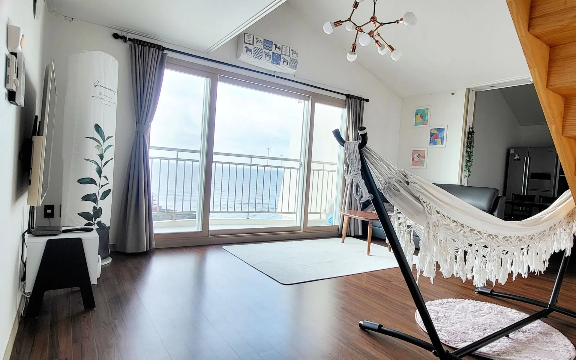 Hallim-eup Ocean View Three-Bedroom Villa