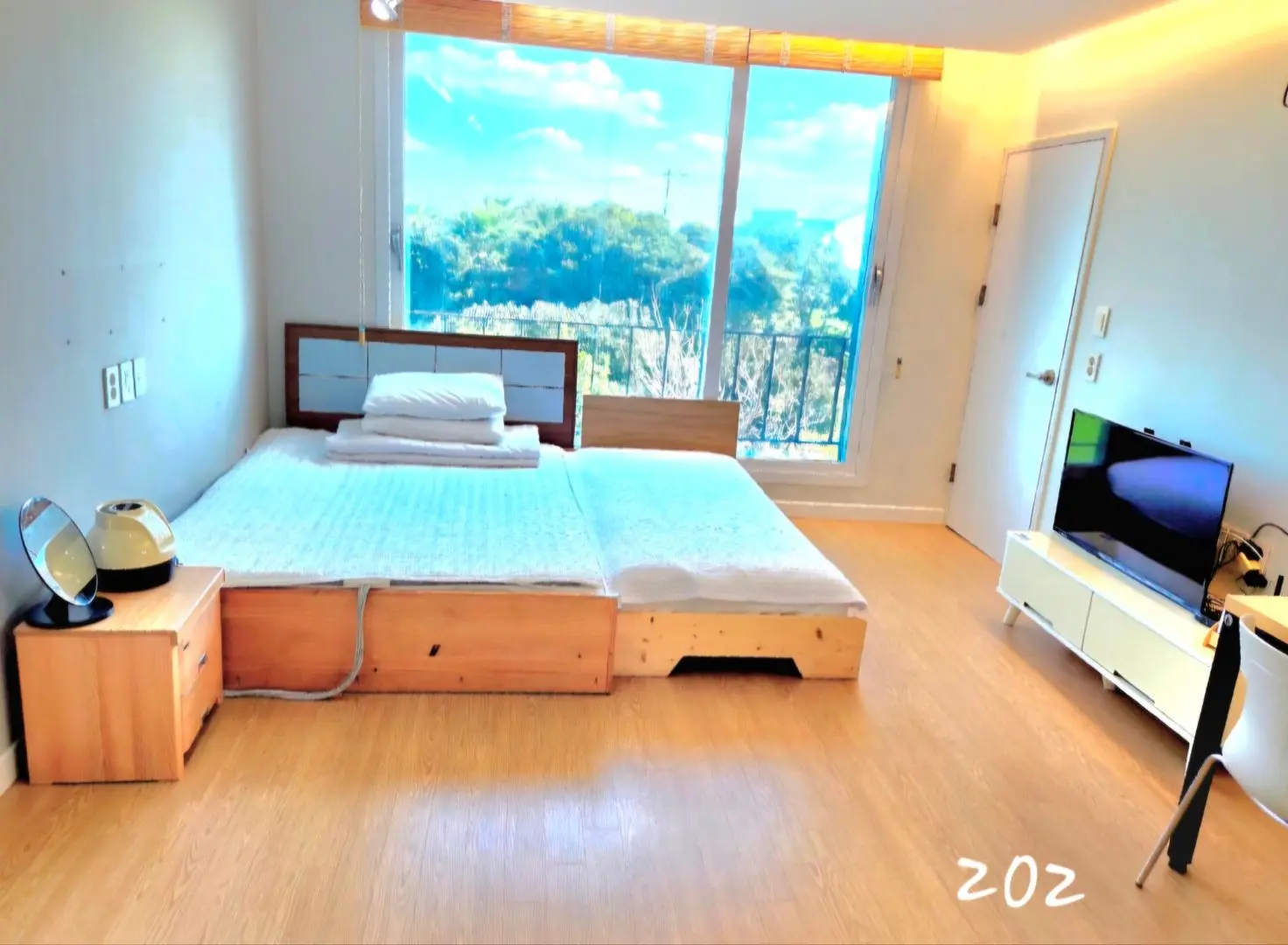 济州旧左 12坪一室远海景房202#双人房#就在Jimmybong前面 - main image