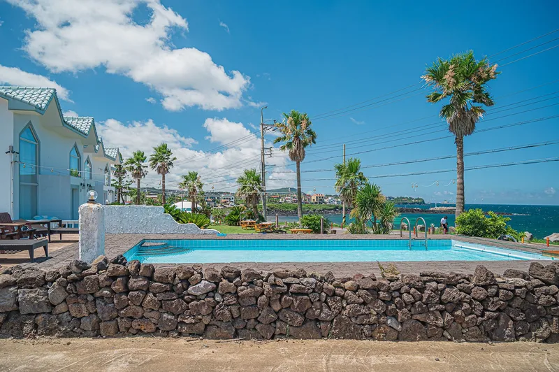 [Aewol, Jeju] Aewol Coastal Road Ocean View Duplex Emotional Accommodation 16