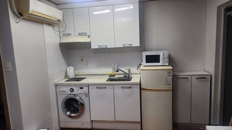 [Jongno, Seoul] One-room accommodation 501 near Gyeongbokgung Station on Line 3 6