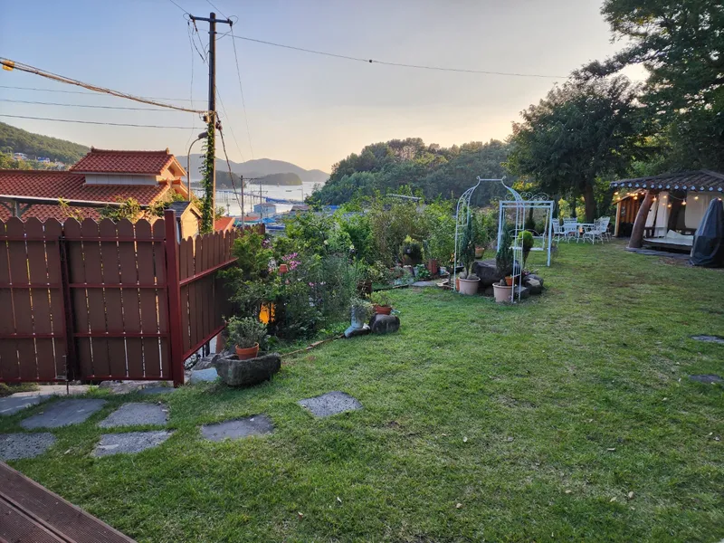 [Goseong] A two-room country house with a sense of sentimentality and a sea view 54