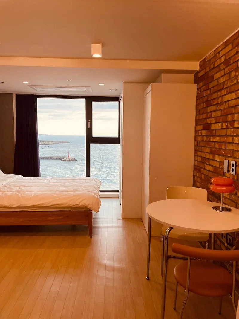 [제주 도두일동] 통창 가득 오션뷰 #한번쯤은 바다 앞에서 살아보기 3