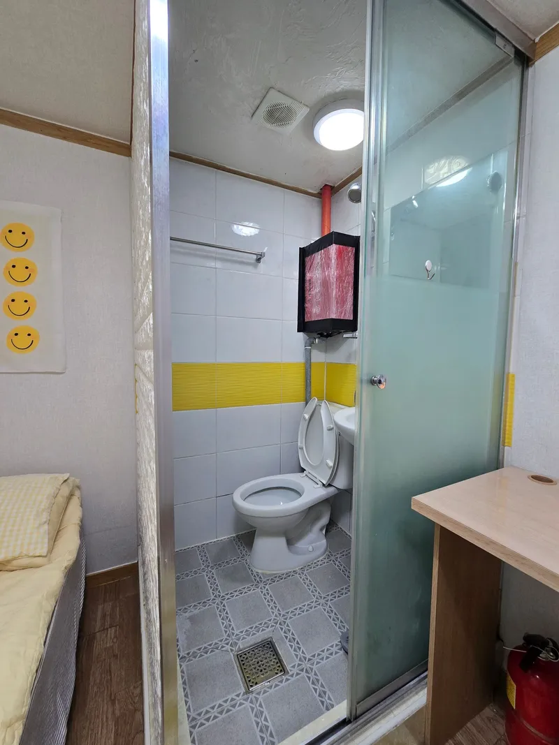 [Songpa, Seoul] 2 minutes from Samjeon Station, 10 minutes from Jamsil Saenae Station, 2nd floor one-room A, fully-furnished one-room tel 7