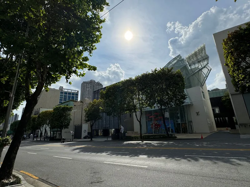 [Gangnam, Seoul] Duplex officetel at the entrance of the luxury street at Cheongdam intersection 17