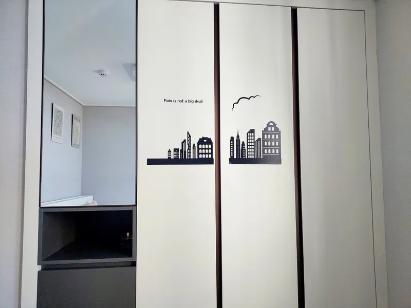 [Donghae] Room 909 Latex Twin Bed Ocean View Styler 2-Room 20