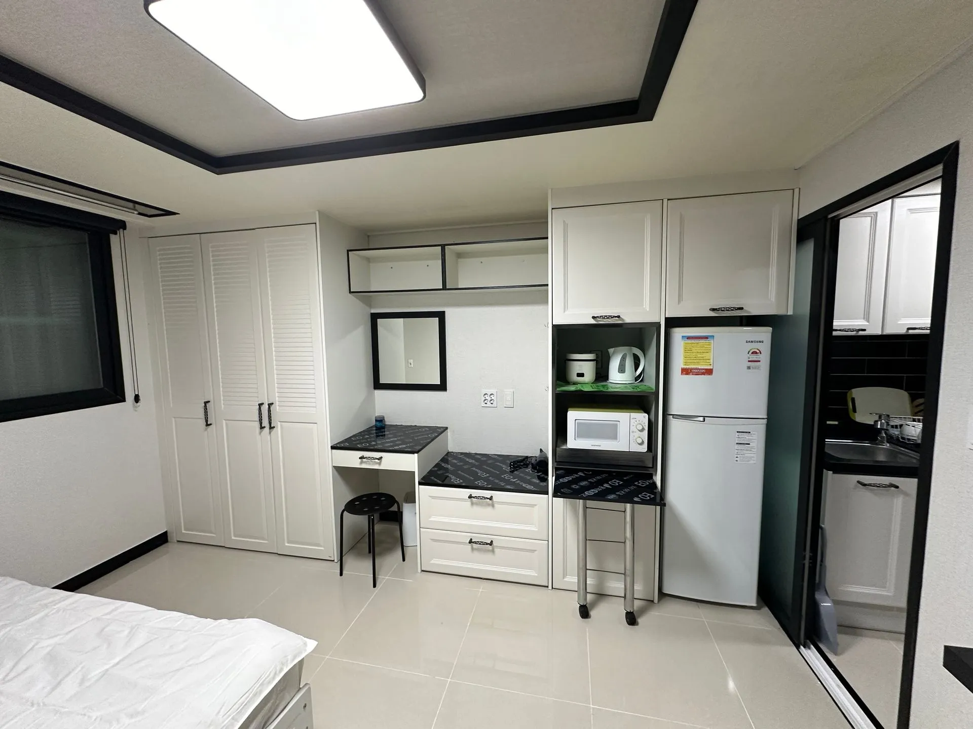 Dunsan-dong One-Bedroom House