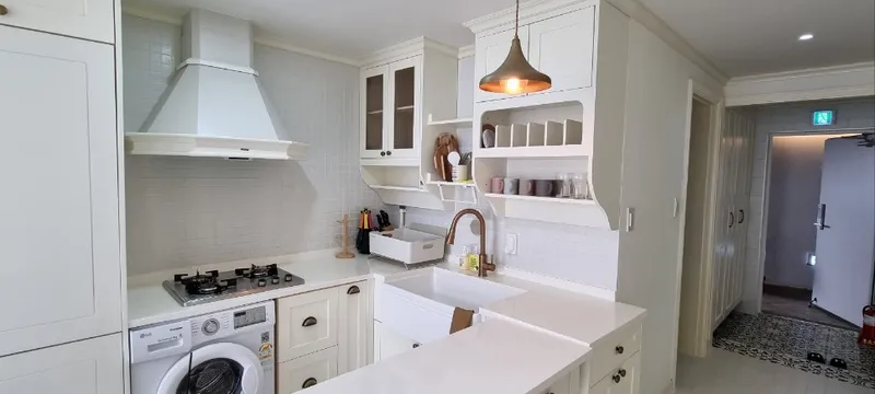 [Jocheon, Jeju] Nordic-style full-service officetel 3 minutes walk away 24