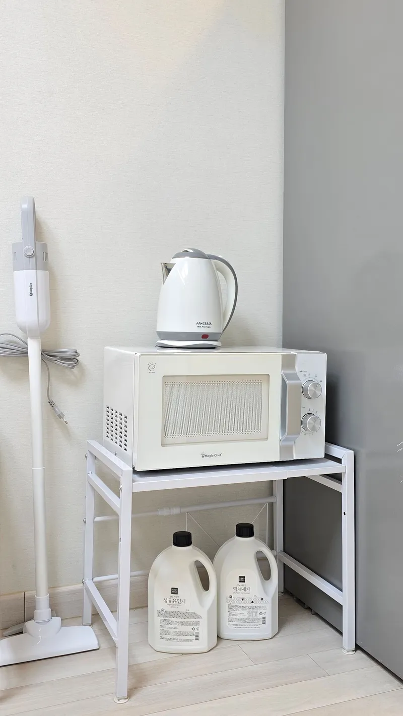 [Yeongdeungpo, Seoul] Slow Day, a fully furnished 1.5 room, 5 minutes walk from Yeongdeungpo Market Station 15