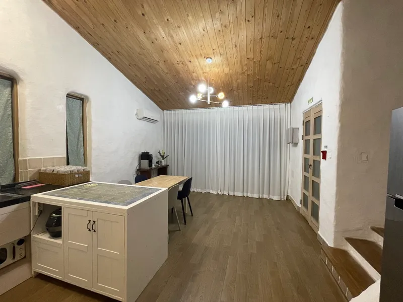 [Jocheon, Jeju] A forest-area accommodation in the eastern part of Jeju Island with a combination of stone walls and mountains 24