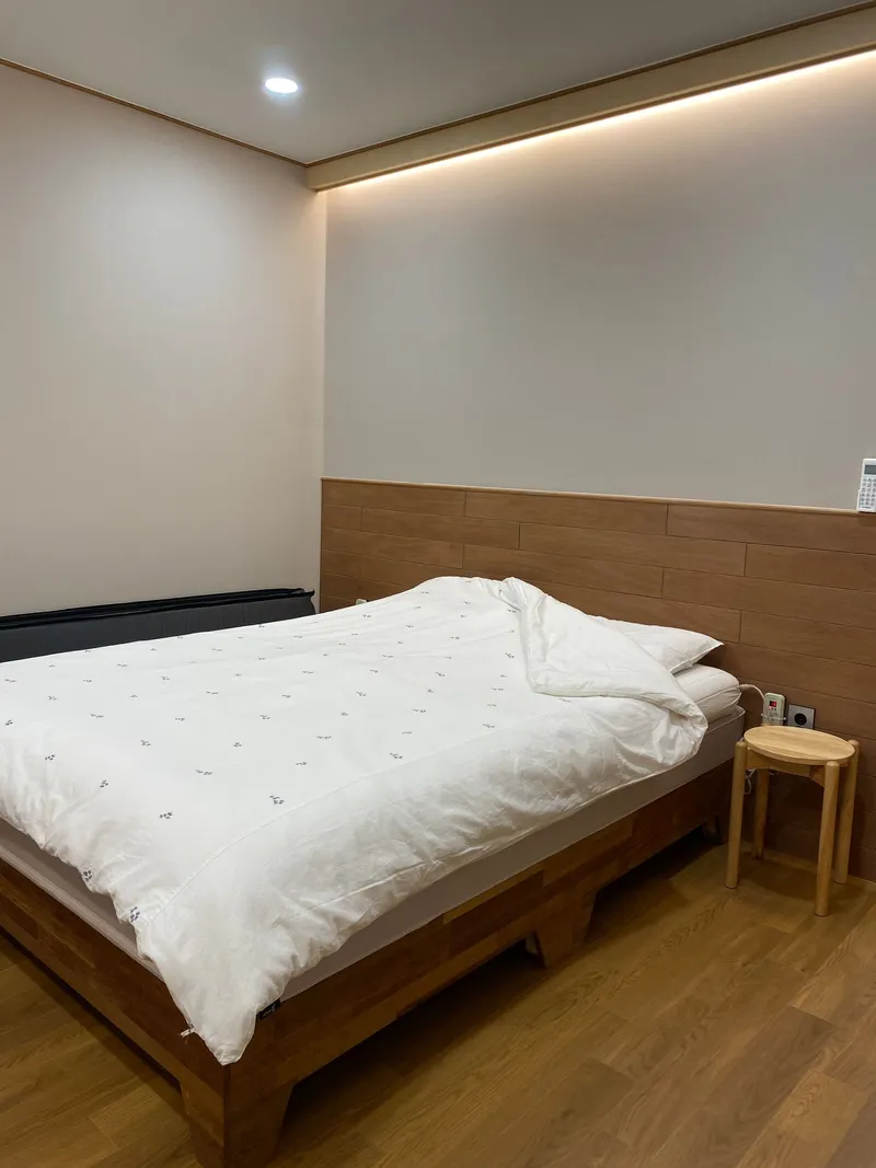 [Gujwa, Jeju] A Slow Dong_Jacuzzi Accommodation_ Stone Wall Field Wall Quiet Village View/Independent House/Breakfast 55