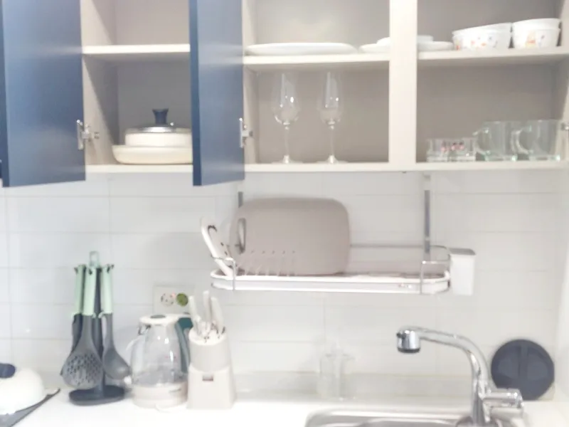 [Donghae] Room 1121 Latex Queen Bed, Mukho Port View 9