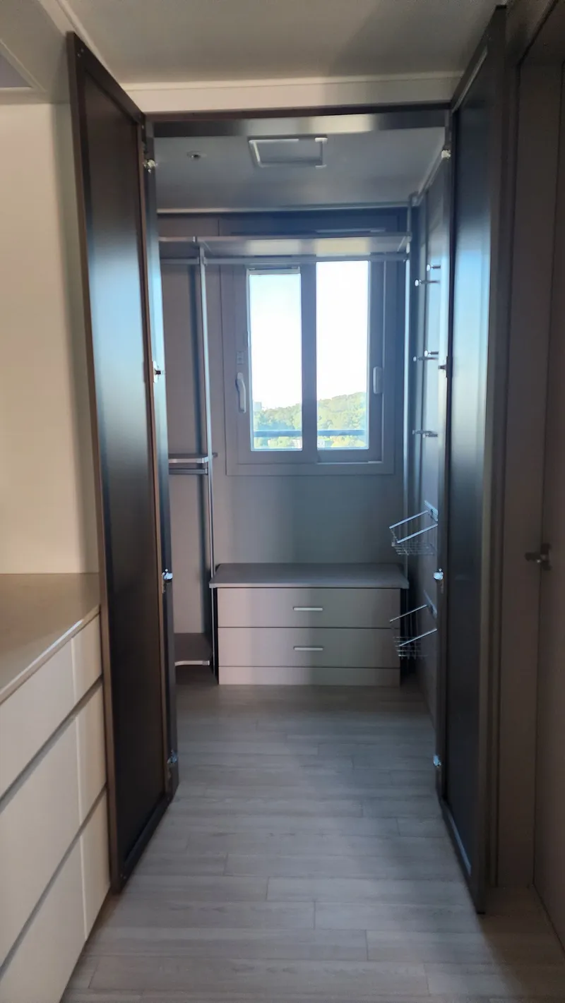 [Yeonsu, Incheon] Songdo Station night view sea, lake, city view best 3 rooms 29th floor 10
