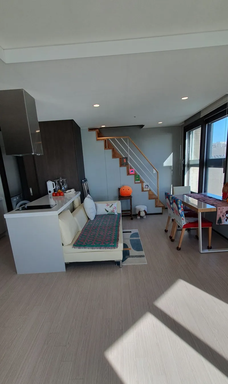 [Seongsan, Seogwipo] Sunrise Peak Penthouse Ocean View Two-Room Duplex Residence 25