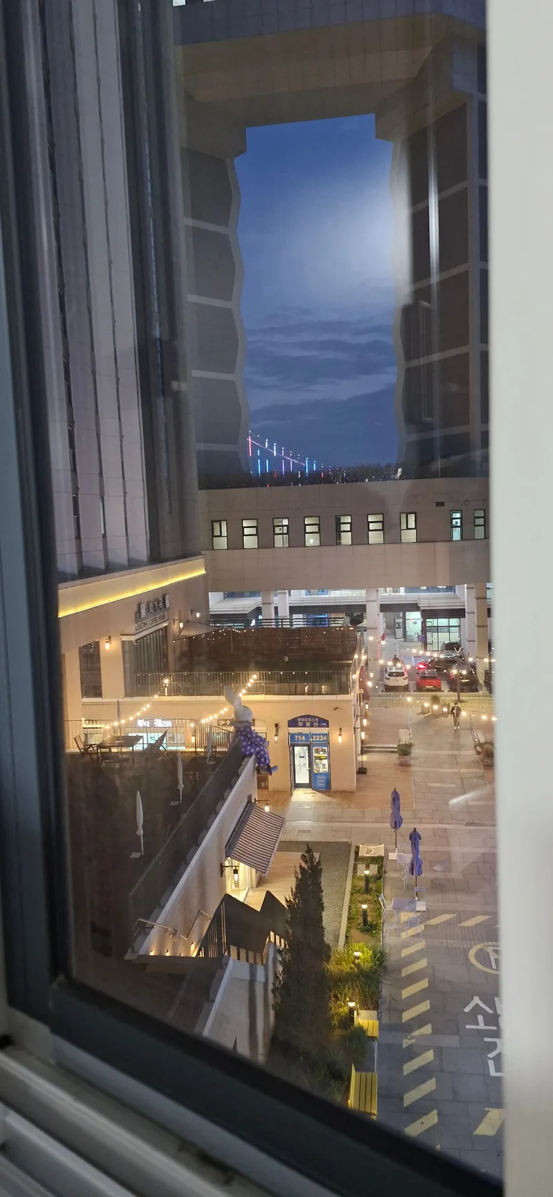 [Suyeong, Busan] One-room officetel with Gwangan Bridge view right in front of Gwangalli Beach 22