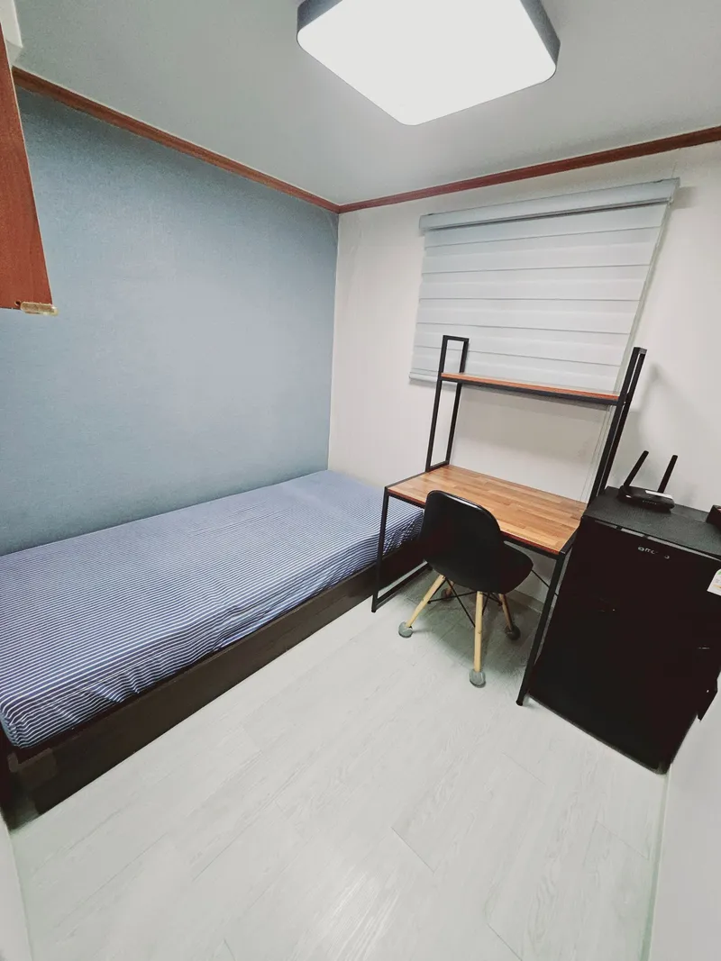[Buk-gu, Gwangju] Jeon Dae-hu-mun cost-effective one-room tel, 1-person room, room 303 8