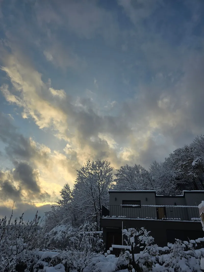 [Yangpyeong] A two-story, modern-style house with a great view 43