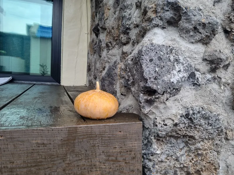 [Hallim, Jeju] Jeju-style main house and outer house independent jacuzzi 6