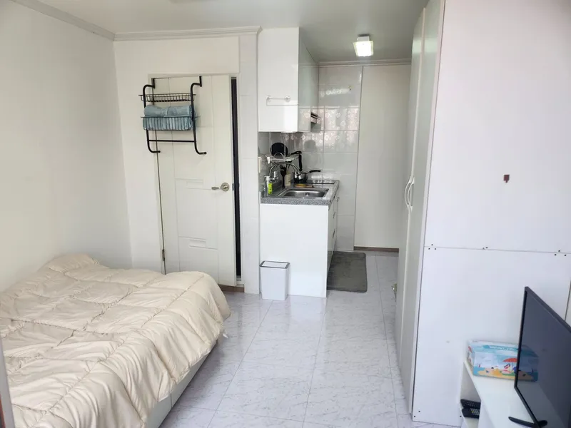 [Suyeong, Busan] 5 minutes from Gwangalli Beach, remodeling, Netflix 2