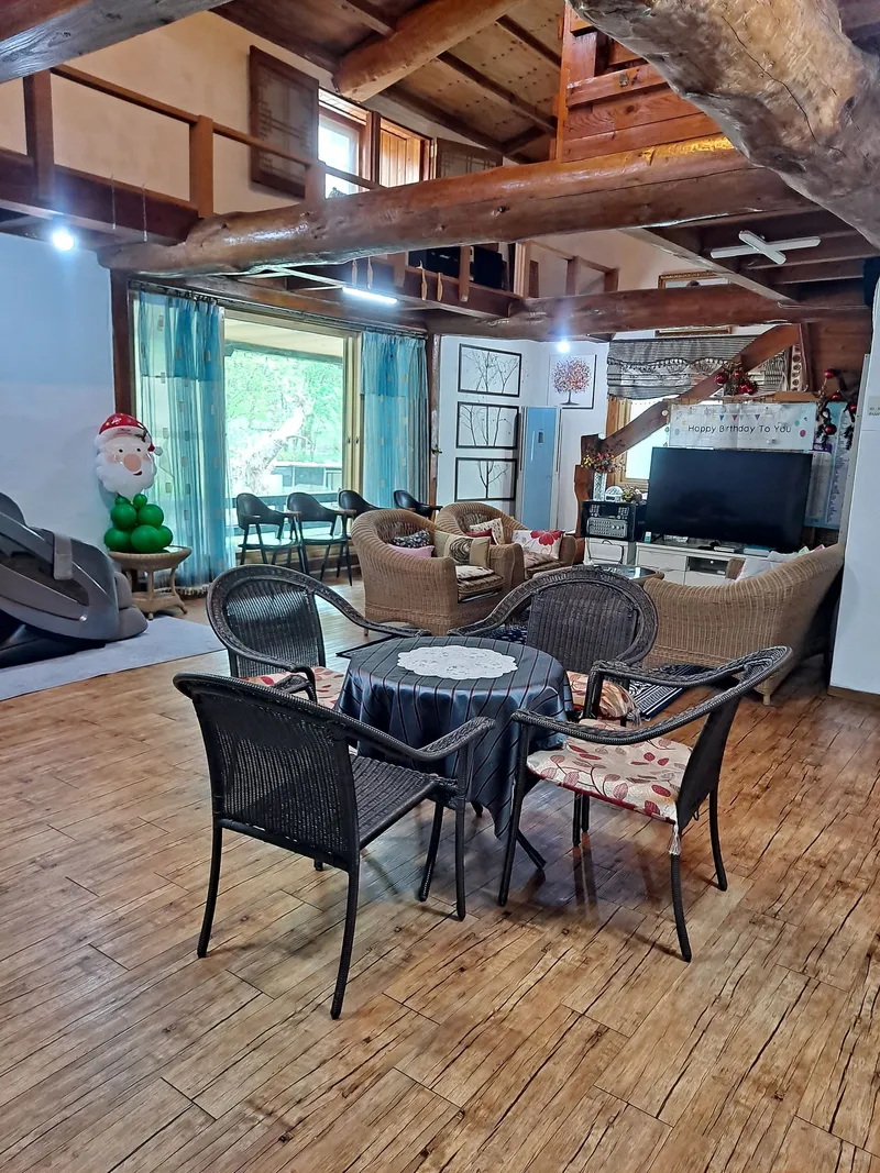 [Hoengseong] A detached house with a pretty garden near the lakeside road 12