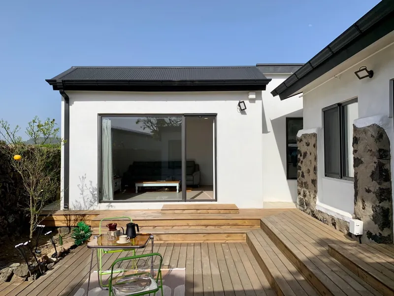 [Aewol, Jeju] Jeju's representative mountain peak front view, private jacuzzi, Insta-worthy accommodation 228