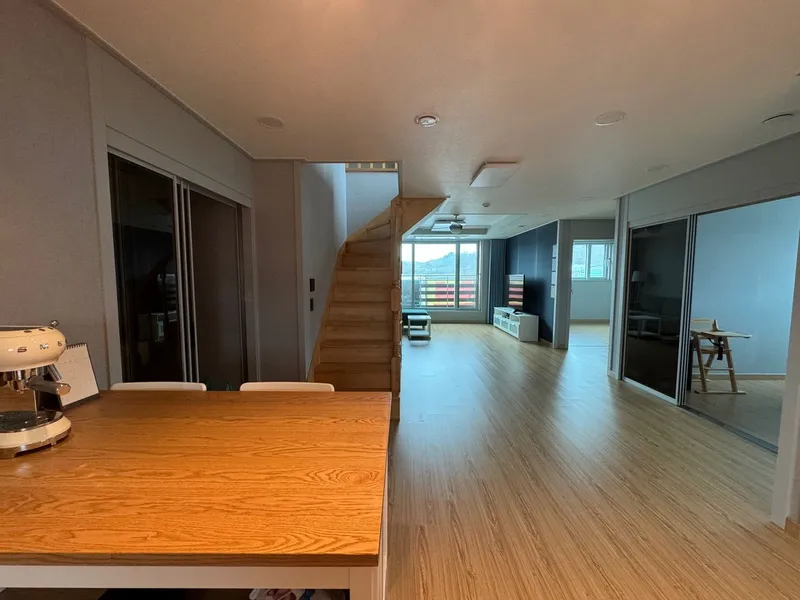 [Buyeo] Quiet newly built duplex villa 3
