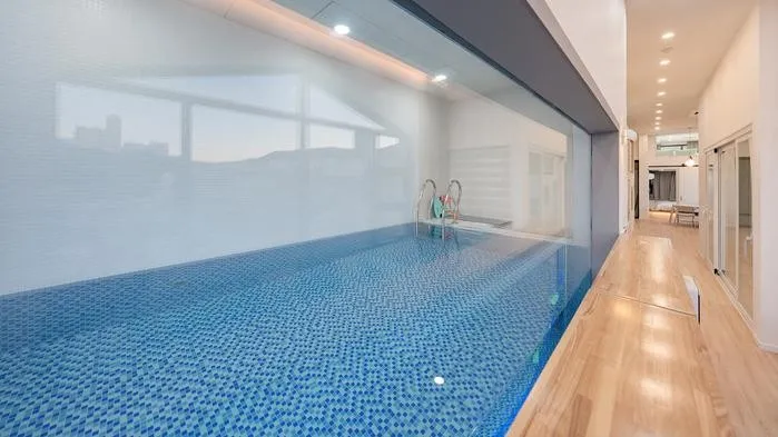 [Buk-gu, Ulsan] Pool Villa Kids Hotel #301 right in front of Gangdong Mongdol Beach 4