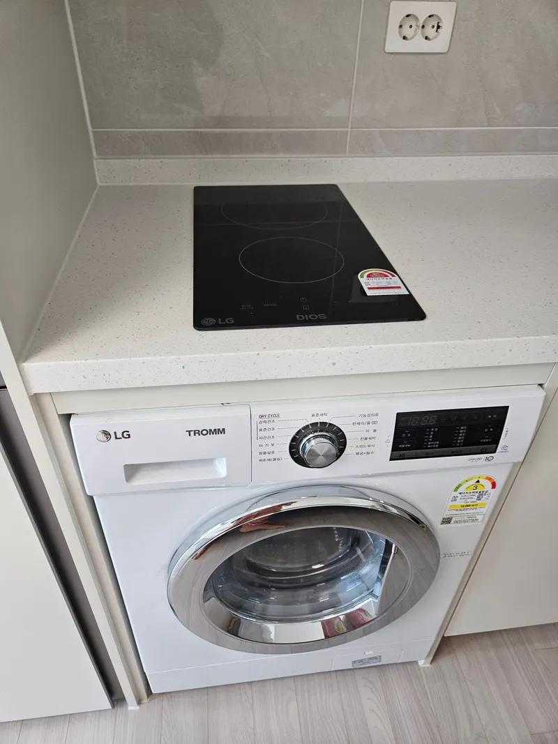 [Songpa, Seoul] Newly built apartment with full optional parking available 8
