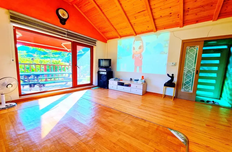 [Ulju, Ulsan] Group welcome, Cheolguso Valley nearby pension Hwangtobangdokchae #Small dogs allowed 16