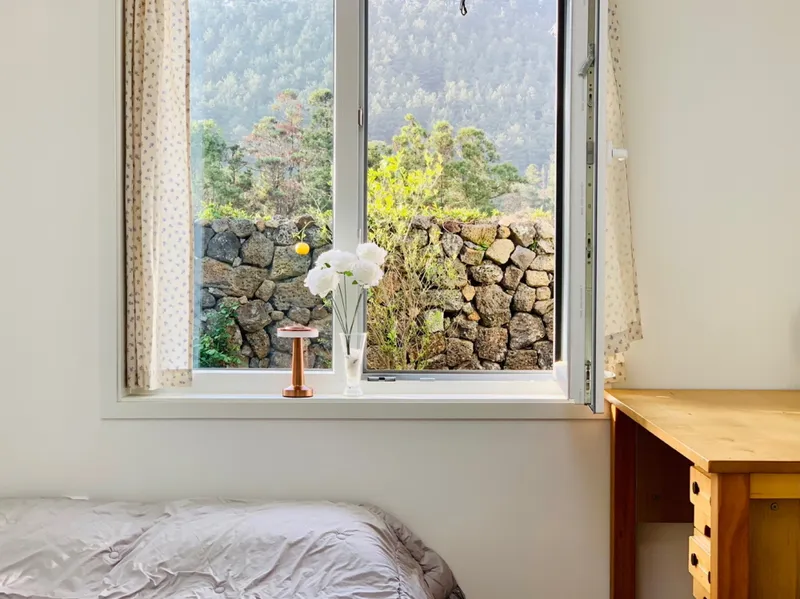 [Aewol, Jeju] Jeju's representative mountain peak front view, private jacuzzi, Insta-worthy accommodation 184