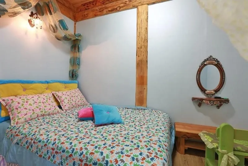 [Pyeongchang] Clean, independent streamside log cabin special pension Yanggwibi 2