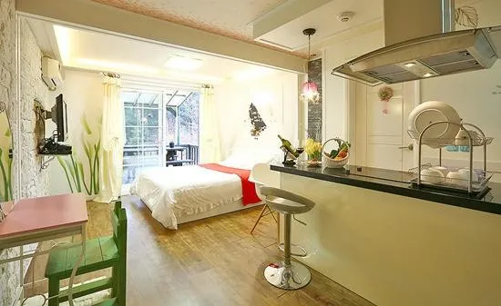 [Pyeongchang] White, a quiet healing pension in the forest area 5 minutes from Myeonon IC 2