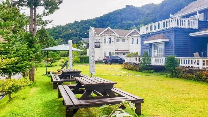 [강원 평창] 해발 700 병풍같이 산으로 둘러싸인 힐링 숙소 202호 14