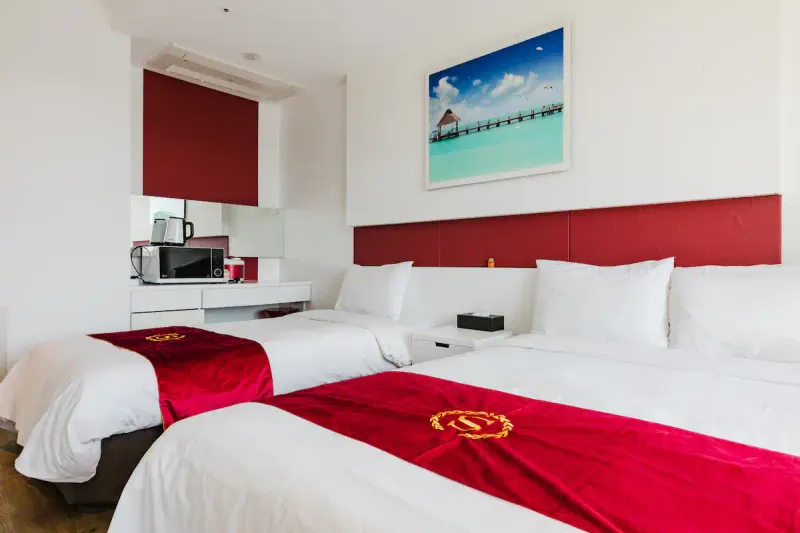 [Jocheon, Jeju] Right in front of Emerald Hamdeok Beach/Two Beds 5