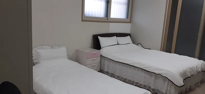[Seo-gu, Daejeon] Yongmun Station. For the whole family. Comfortable 1.5 room. 4 3