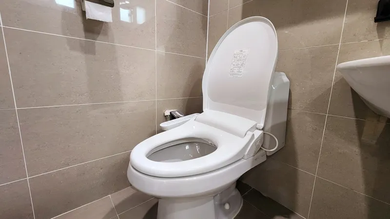 [Hallim, Jeju] 5 minutes by car from Hyeopjae, Geumneung, and Biyangdo, a two-story, stone-walled townhouse 12