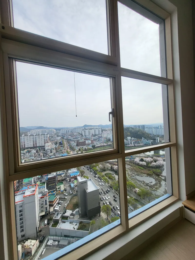 [광주 서구][광주 서구 상무] 운천호수가 내려다보이는 25층 복층 투룸 8