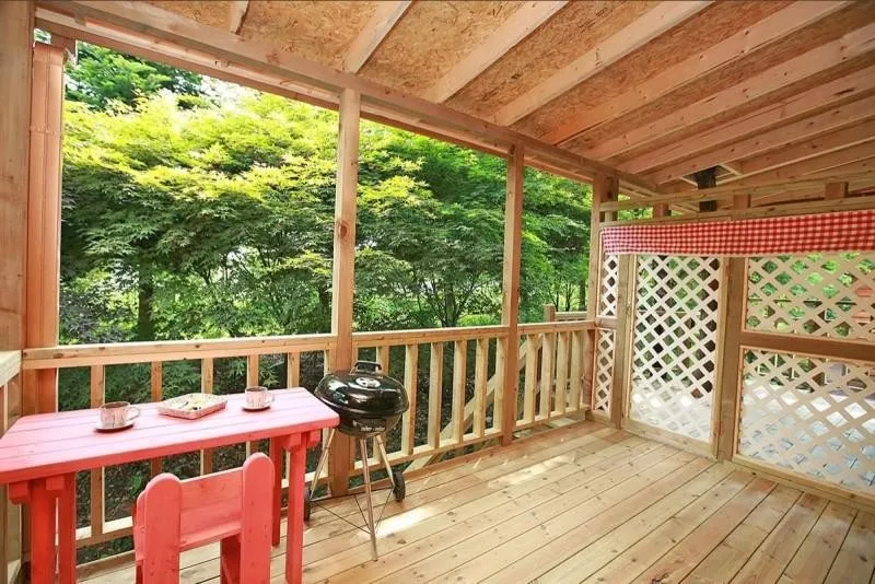 [Pyeongchang] Clean, independent streamside log cabin special pension Kanna 6