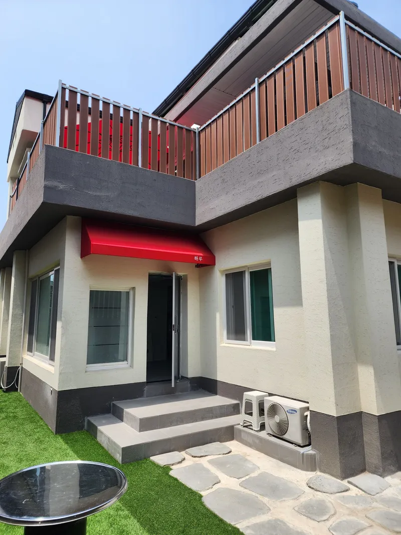 [Pohang] Accommodation near Songdo Beach, Jukdo Market, 1st floor 2
