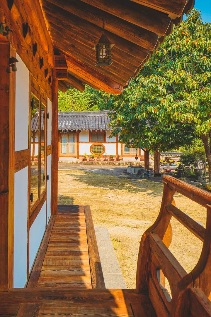 [Ulju, Ulsan] A detached Hanok with a mountain view, lawn, and private tea room 15