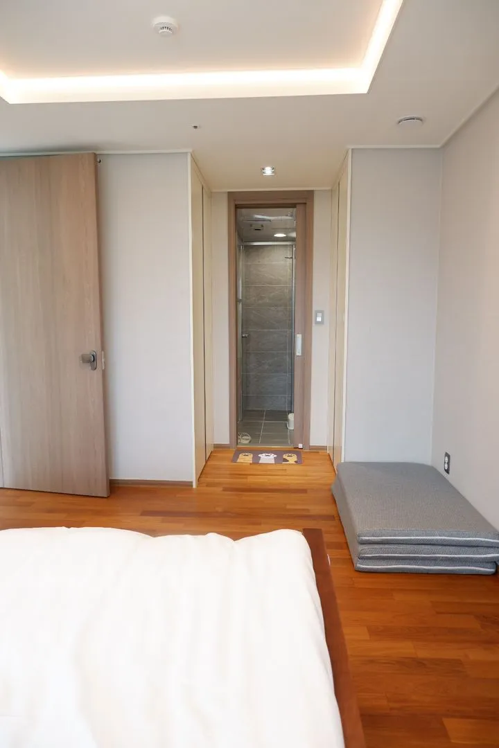 [Yeon-dong, Jeju] Newly Built High-End Fully Furnished 3-Room with Baby Supplies #KidsRoom Near Airport 4