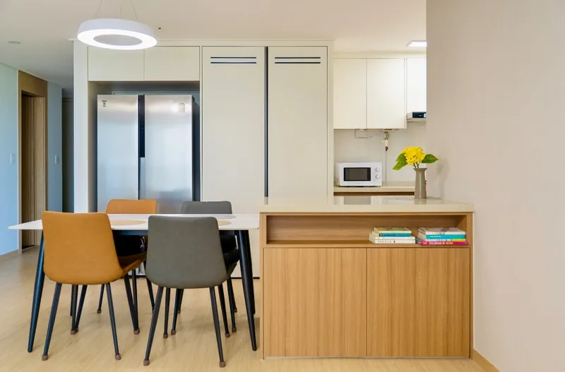 [Gangneung] New Ocean View Apartment, 34 Pyeong, Fully Furnished Three-Room, 8th Floor / 5-Minute Walk to the Sea 13