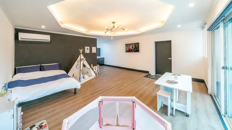 [Gapyeong] Dog-friendly pension with private terrace and private pool #Cream1 4