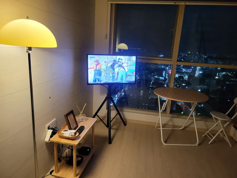 [광주 서구][광주 서구 상무] 운천호수가 내려다보이는 25층 복층 투룸 24