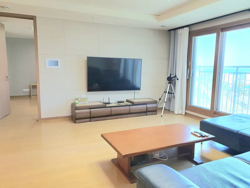[강원 속초] 해변 풀옵 방3개 아파트 5