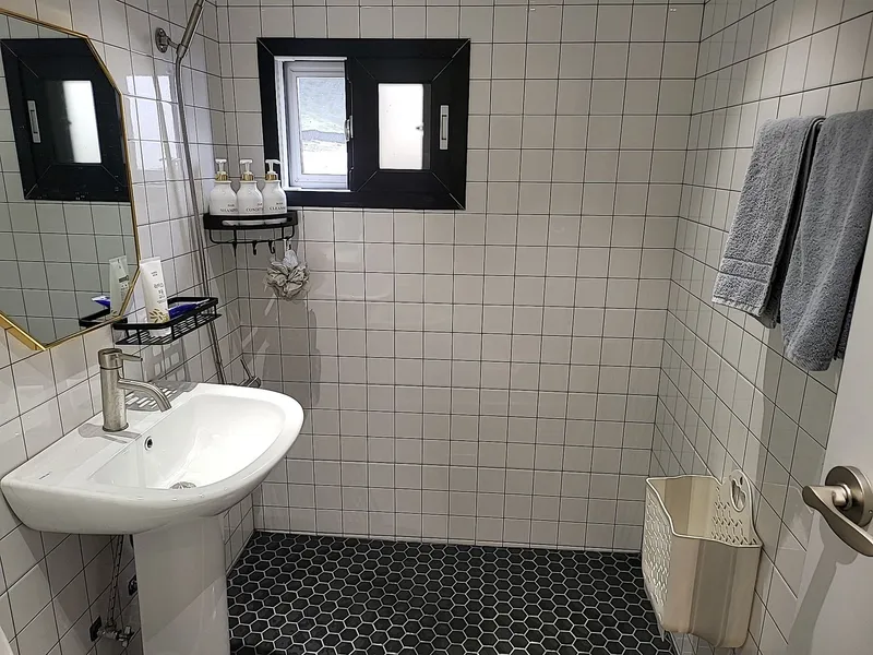 [Andeok, Seogwipo] One-room couple room B with ocean view and yard and stone wall 8