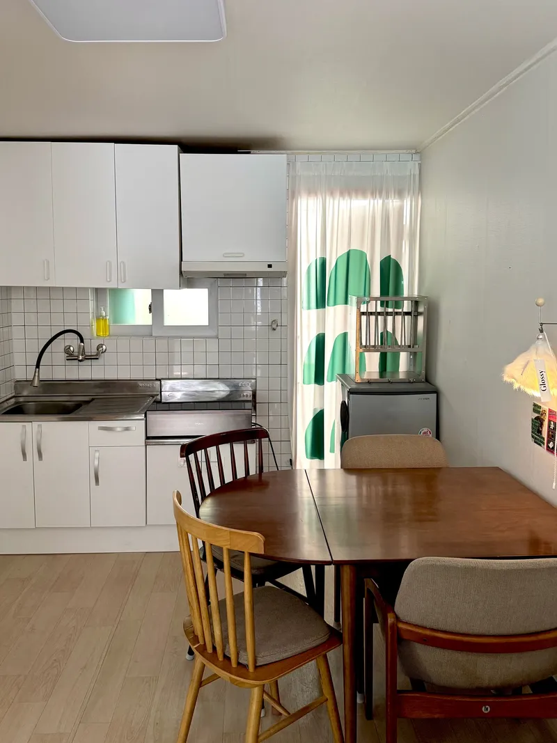 [Gwanak, Seoul] 5 minutes from Danggok Station/6-person bed/washing machine/dryer/full options 3