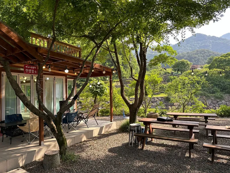 [경남 산청] 지리산 청정계곡 바로 앞 프라이빗한 독채 12