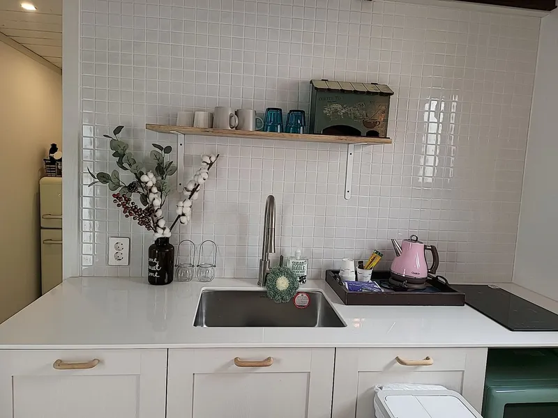 [Andeok, Seogwipo] One-room couple room B with ocean view and yard and stone wall 5