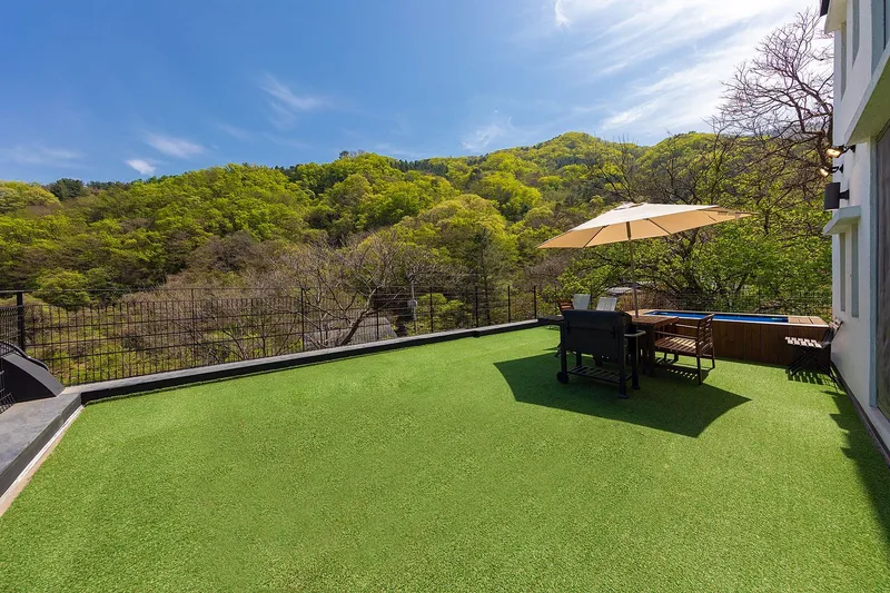 [경기 가평] 개별테라스와 개별풀장이 있는 애견동반펜션 #리코타1 9